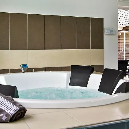 度假居 24 Person In Hasselberg *