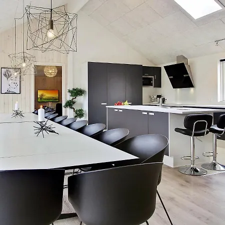 24 Person In Hasselberg