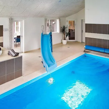 24 Person In Hasselberg * 卡珀尔恩